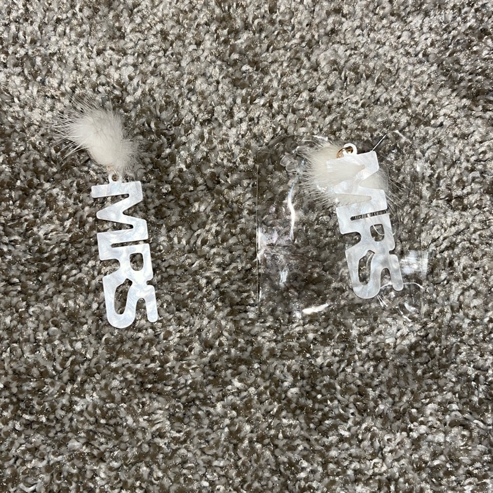 “Mrs” earrings